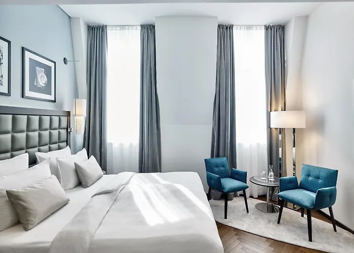 Steigenberger Herrenhof Otel 5*