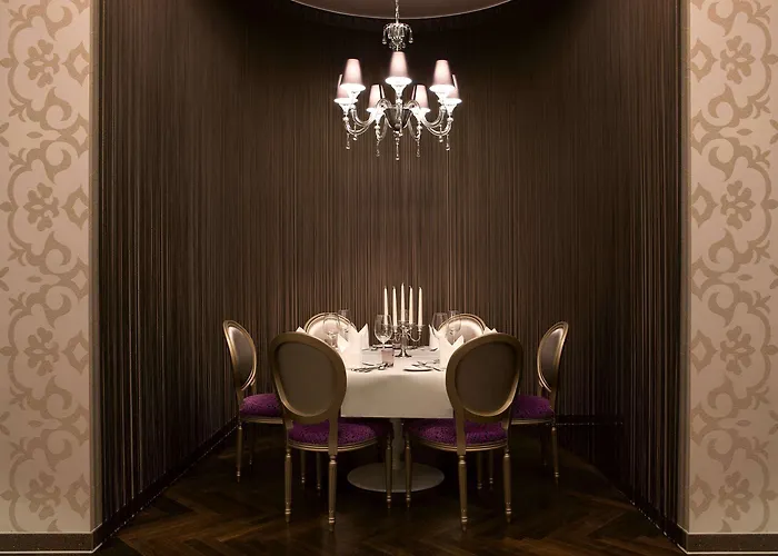 Steigenberger Herrenhof 5* Viyana