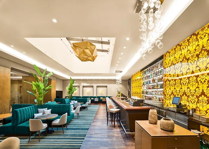 Steigenberger Herrenhof Otel 5*