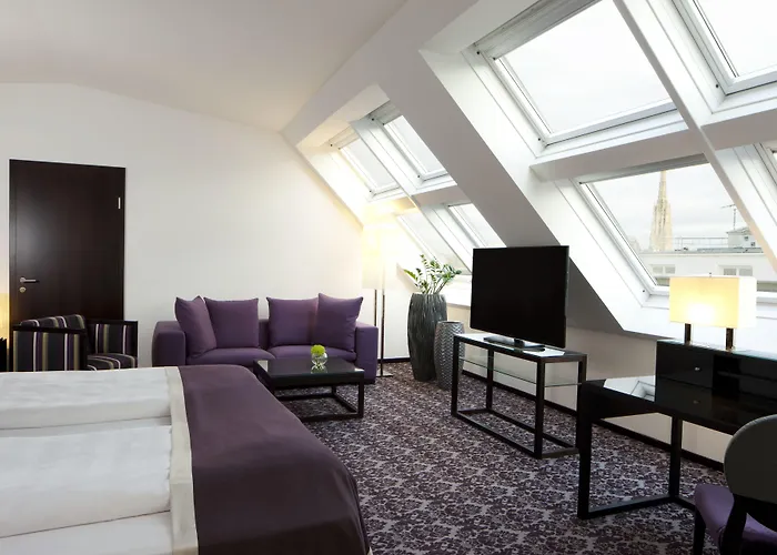 Steigenberger Herrenhof فندق 5*