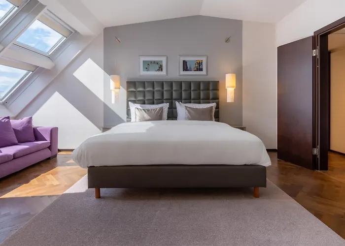 Steigenberger Herrenhof Szálloda 5*