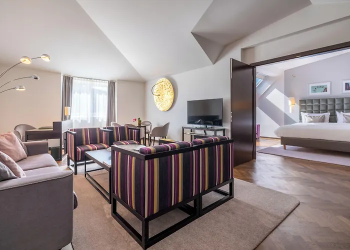 Szálloda Steigenberger Herrenhof 5*